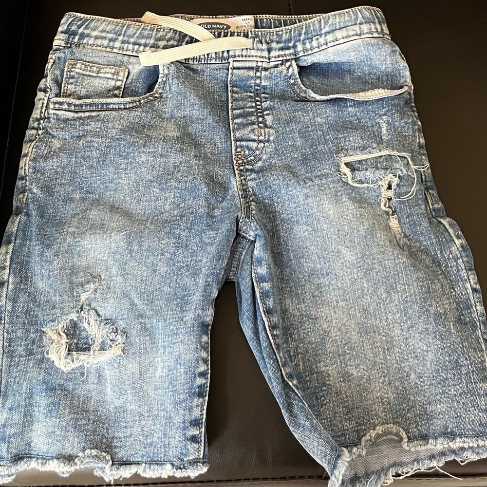 Boy’s old navy brand Distressed Denim Shorts